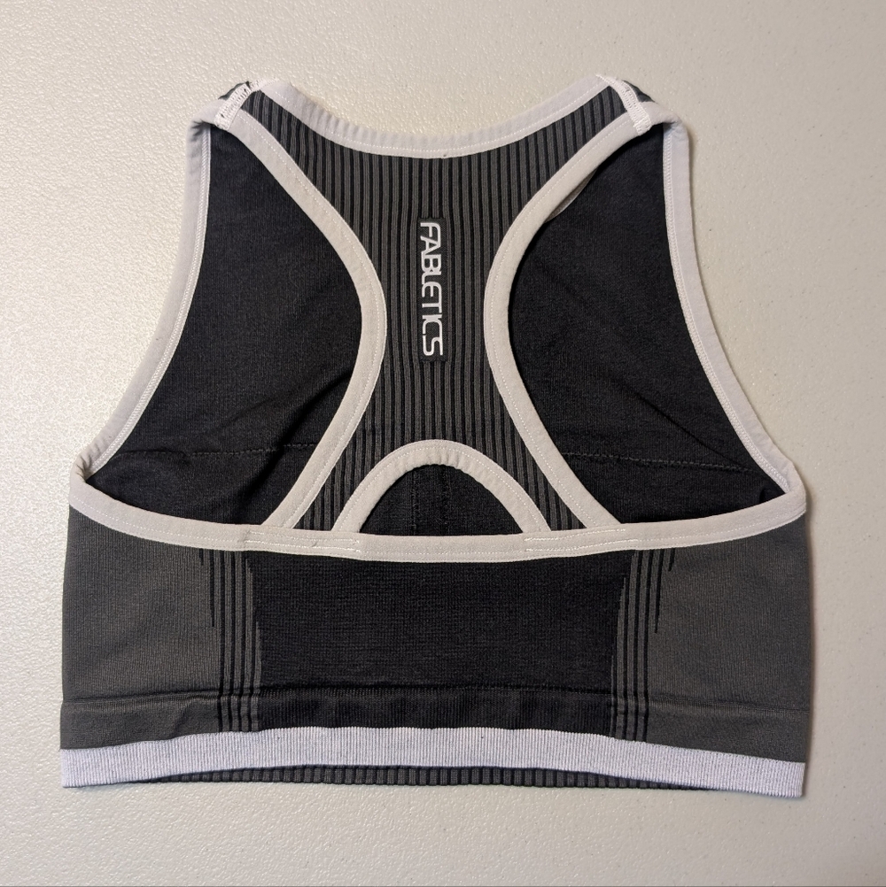 Fabletics Black And Gray Set, Medium - image 5